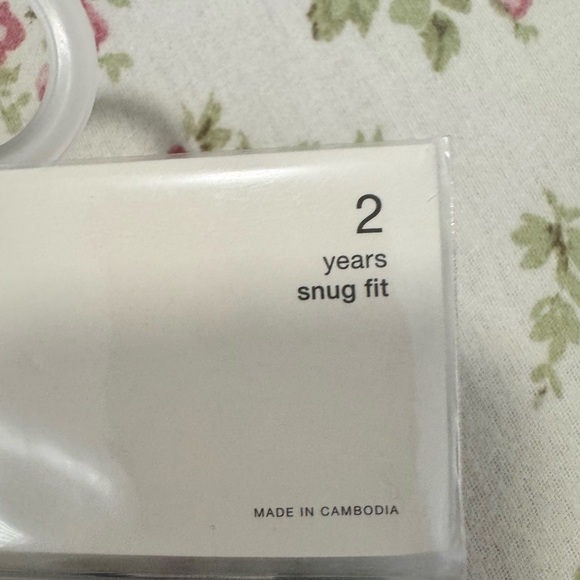 NWT Gap Baby Pj set and socks - Picture 6 of 6